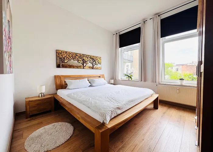 Attraktive Im Schoenen Hinterhof Apartment *