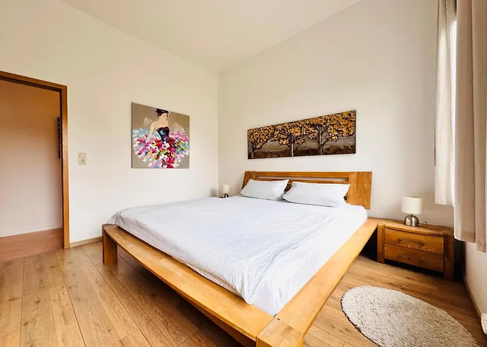 Attraktive Im Schoenen Hinterhof Apartment *